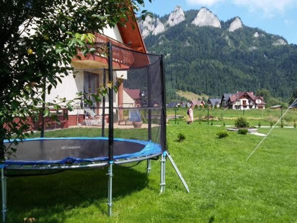 Pokoje Z Aneksami Kuchennymi U Wiktorii Sromowce Niżne Εξωτερικό φωτογραφία